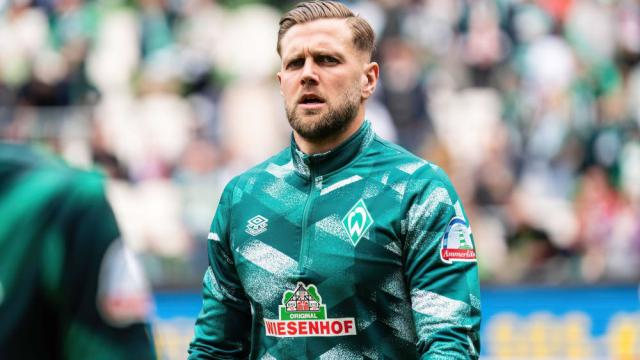 勋夺冠升至 勋夺冠升至