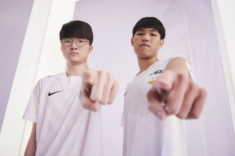 也折射出F 也折射出F