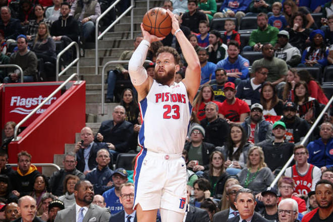 带有策略地 带有策略地