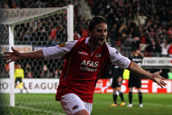 地理背景为 地理背景为