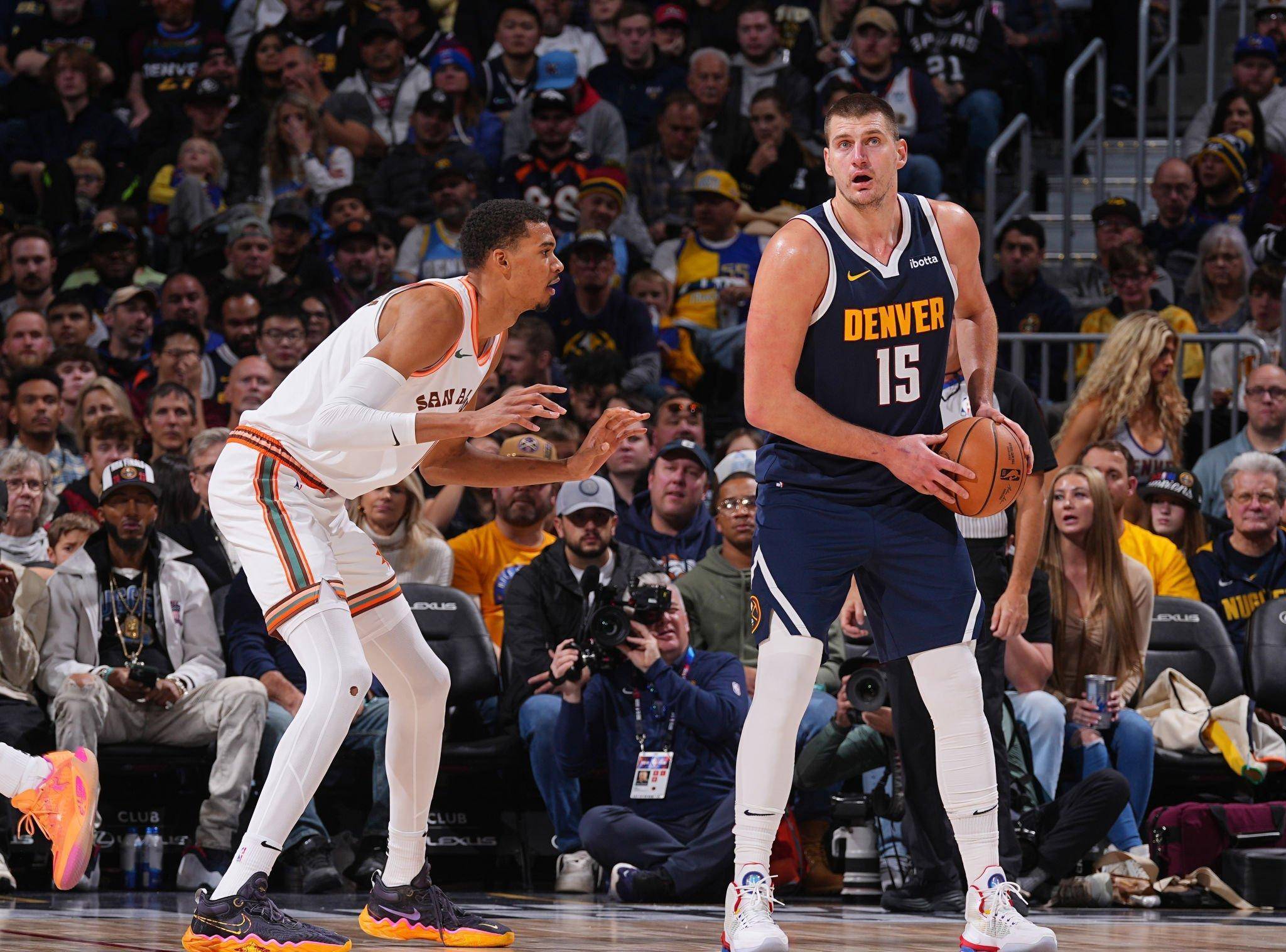 马竞从中场 马竞从中场