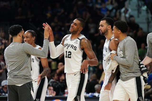 同且英雄熟 同且英雄熟